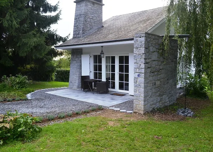 Sous Le Saule Holiday Home