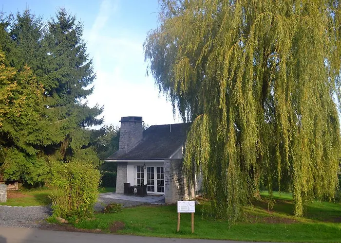 Sous Le Saule Holiday Home